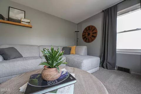 Living - 1817 E Ave E, Bismarck, ND 58501 photo 4 of 4