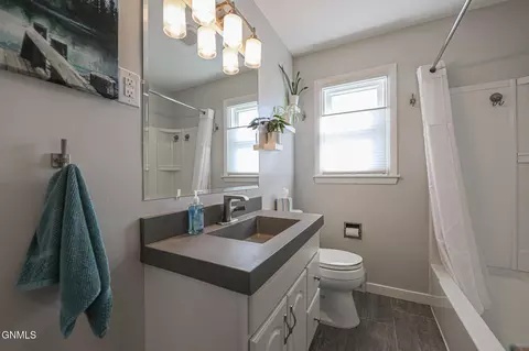 Bath - 1817 E Ave E, Bismarck, ND 58501 photo 2 of 8