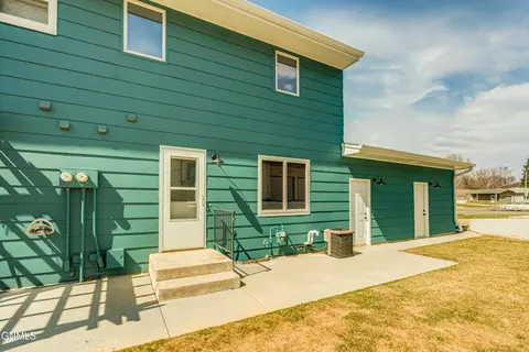 2127 Boulevard Ave E, Bismarck, ND 58501 photo 30