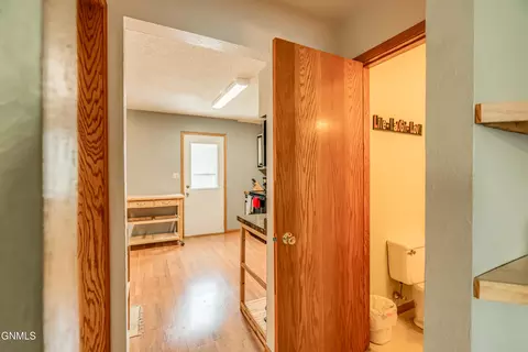2127 Boulevard Ave E, Bismarck, ND 58501 photo 7