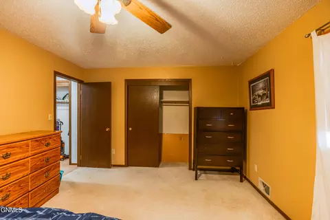 2127 Boulevard Ave E, Bismarck, ND 58501 photo 17