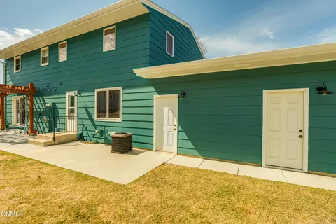 2127 Boulevard Ave E, Bismarck, ND 58501 photo 28