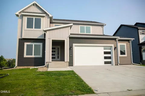 4837 Cornice Lp, Bismarck, ND 58503