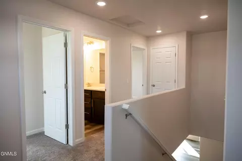 Entry Way - 4837 Cornice Lp, Bismarck, ND 58503 photo 4 of 7