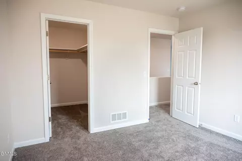 Bedroom - 4837 Cornice Lp, Bismarck, ND 58503 photo 6 of 10