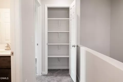 Entry Way - 4837 Cornice Lp, Bismarck, ND 58503 photo 5 of 7