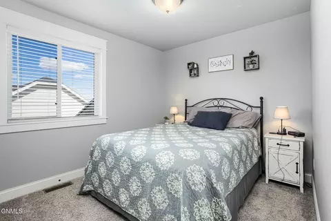 6815 University Ave N, Williston, ND 58801 photo 33