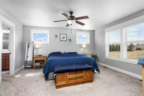 6815 University Ave N, Williston, ND 58801 photo 27