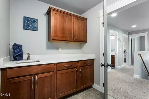 6815 University Ave N, Williston, ND 58801 photo 38