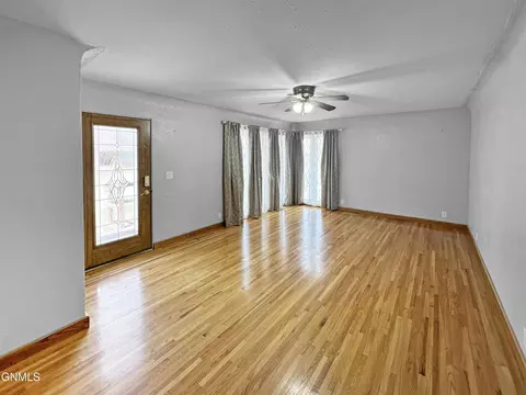 Living - 1416 1st Ave E, Williston, ND 58801 photo 2 of 5