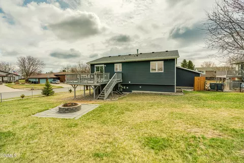 2000 Union Loop NW, Mandan, ND 58554 photo 33