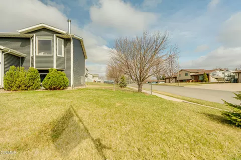 2000 Union Loop NW, Mandan, ND 58554 photo 39