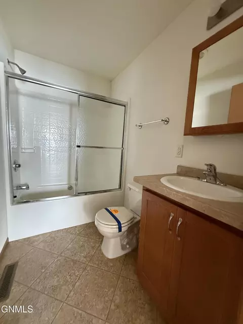 460 Central Ave E, Velva, ND 58790 photo 10