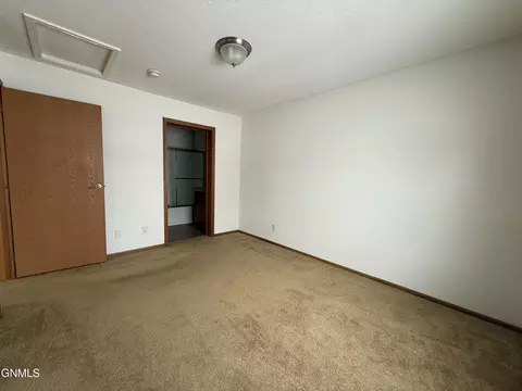 460 Central Ave E, Velva, ND 58790 photo 13
