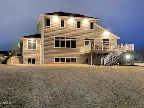 4112 Shorefront Pl SE, Mandan, ND 58554 photo 51