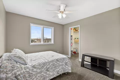 4112 Shorefront Pl SE, Mandan, ND 58554 photo 33