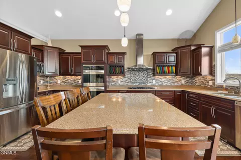 4112 Shorefront Pl SE, Mandan, ND 58554 photo 13