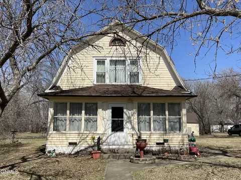 280 2nd Ave, Sutton, ND 58484 photo 46