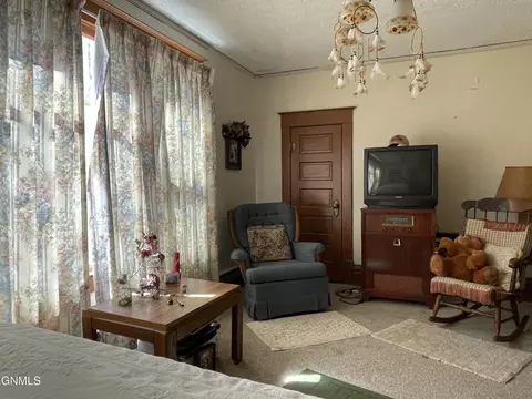 280 2nd Ave, Sutton, ND 58484 photo 31