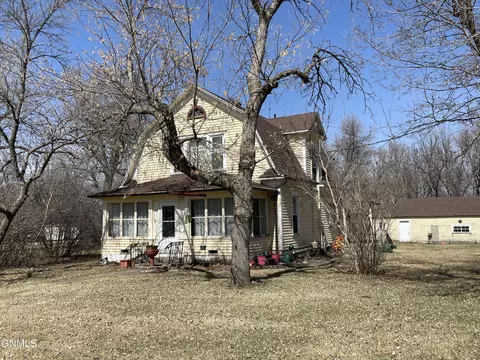 280 2nd Ave, Sutton, ND 58484 photo 47