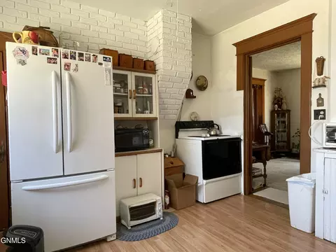 280 2nd Ave, Sutton, ND 58484 photo 7