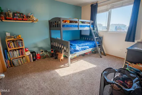 4608 40th Ave NW, Mandan, ND 58554 photo 19