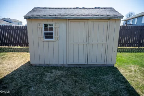 4608 40th Ave NW, Mandan, ND 58554 photo 43