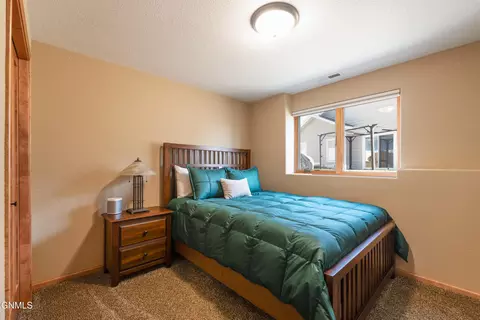 552 Nelson Dr, Bismarck, ND 58503 photo 29