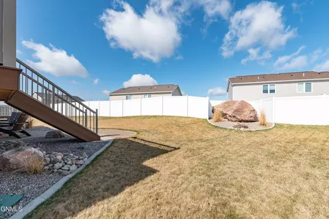 552 Nelson Dr, Bismarck, ND 58503 photo 34