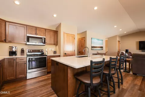 552 Nelson Dr, Bismarck, ND 58503 photo 15
