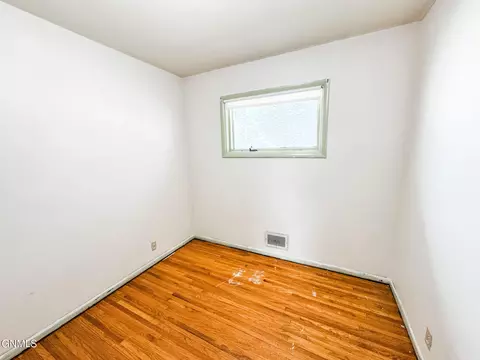 Bedroom - 706 15th Ave W, Williston, ND 58801 photo 3 of 4