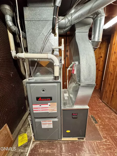 Other - 706 15th Ave W, Williston, ND 58801 photo 2 of 11