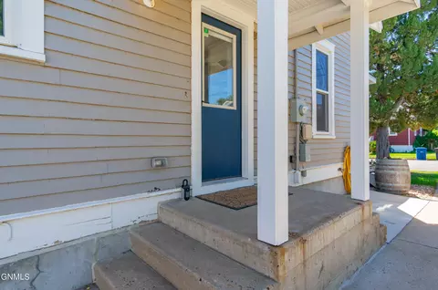 108 6th Ave E, Dickinson, ND 58601 photo 45