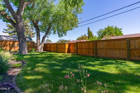 108 6th Ave E, Dickinson, ND 58601 photo 38