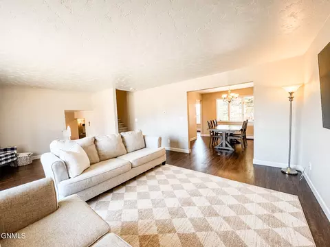 1901 University Ave, Williston, ND 58801 photo 16