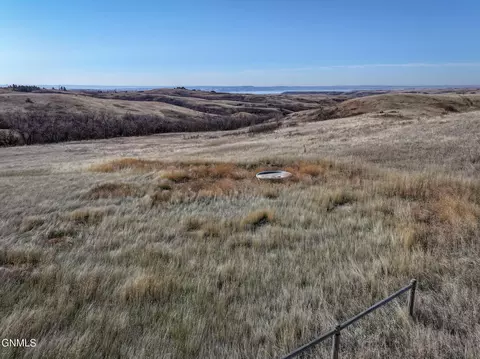 5231 118th Ave NW, Epping, ND 58843 photo 5