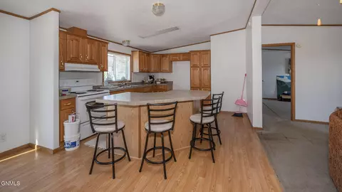 102 1st Ave S, Dodge, ND 58625 photo 6