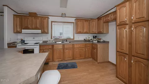 102 1st Ave S, Dodge, ND 58625 photo 7