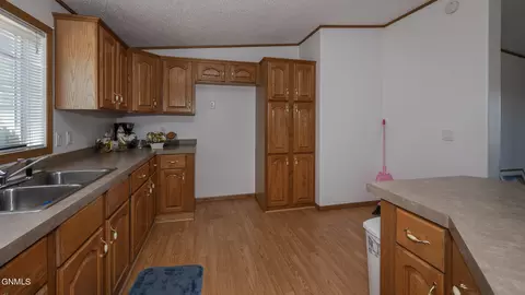 102 1st Ave S, Dodge, ND 58625 photo 8