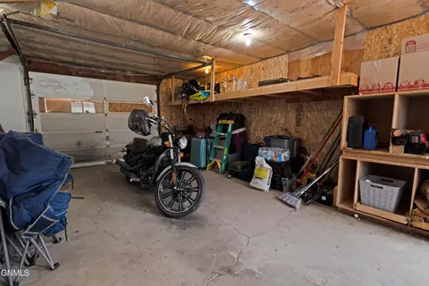 1307 10th St W, Williston, ND 58801 photo 24