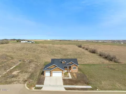 View/Area - 3012 31st St W, Williston, ND 58801 photo 1 of 3