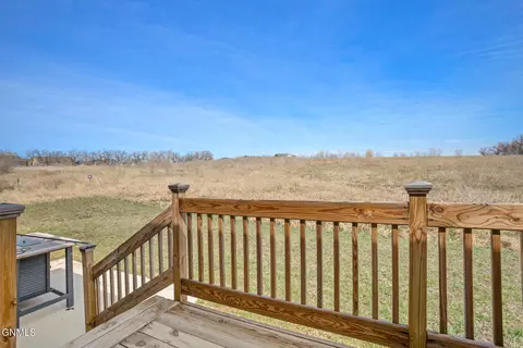 Exterior - 3012 31st St W, Williston, ND 58801 photo 3 of 3