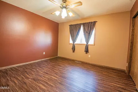 Bedroom - 543 7th St E, Dickinson, ND 58601 photo 1 of 8