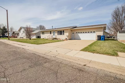 Other - 543 7th St E, Dickinson, ND 58601 photo 16 of 16
