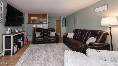 707 9th Ave NW, Mandan, ND 58554 photo 5