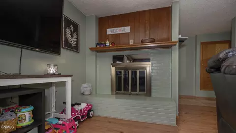 707 9th Ave NW, Mandan, ND 58554 photo 12