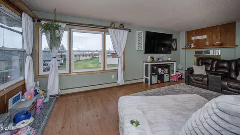 707 9th Ave NW, Mandan, ND 58554 photo 11
