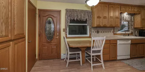 707 9th Ave NW, Mandan, ND 58554 photo 17