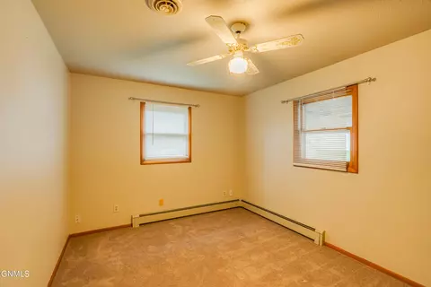 1034 Summit Blvd, Bismarck, ND 58504 photo 31
