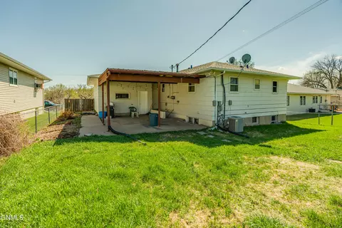 1034 Summit Blvd, Bismarck, ND 58504 photo 63